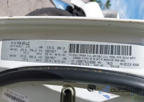 2020 Ram 1500 Classic Slt 4X2 6'4 Box из США, поврежденный, VIN 1C6RR6TT0LS135369